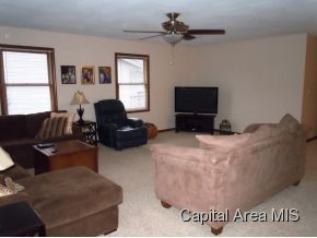 3817 Grouse Road Springfield, IL 62707 - Photo 3 of 15