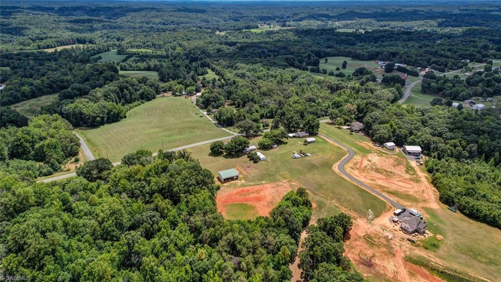 2311 Grooms Road Reidsville, NC 27320 - Photo 34 of 36 Gallery Image 34