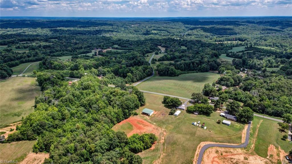 2311 Grooms Road Reidsville, NC 27320 - Photo 35 of 36 Gallery Image 35