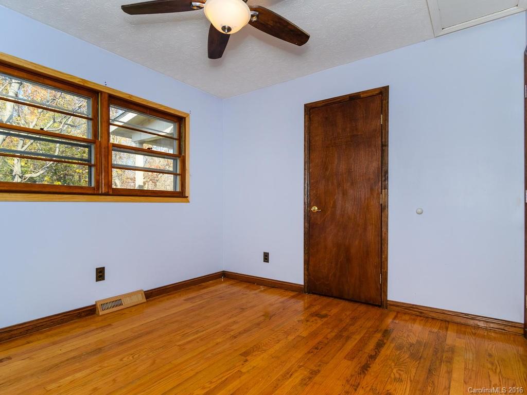 156 Homestead Road Candler, NC 28715 - Photo 15 of 24 Gallery Image 15