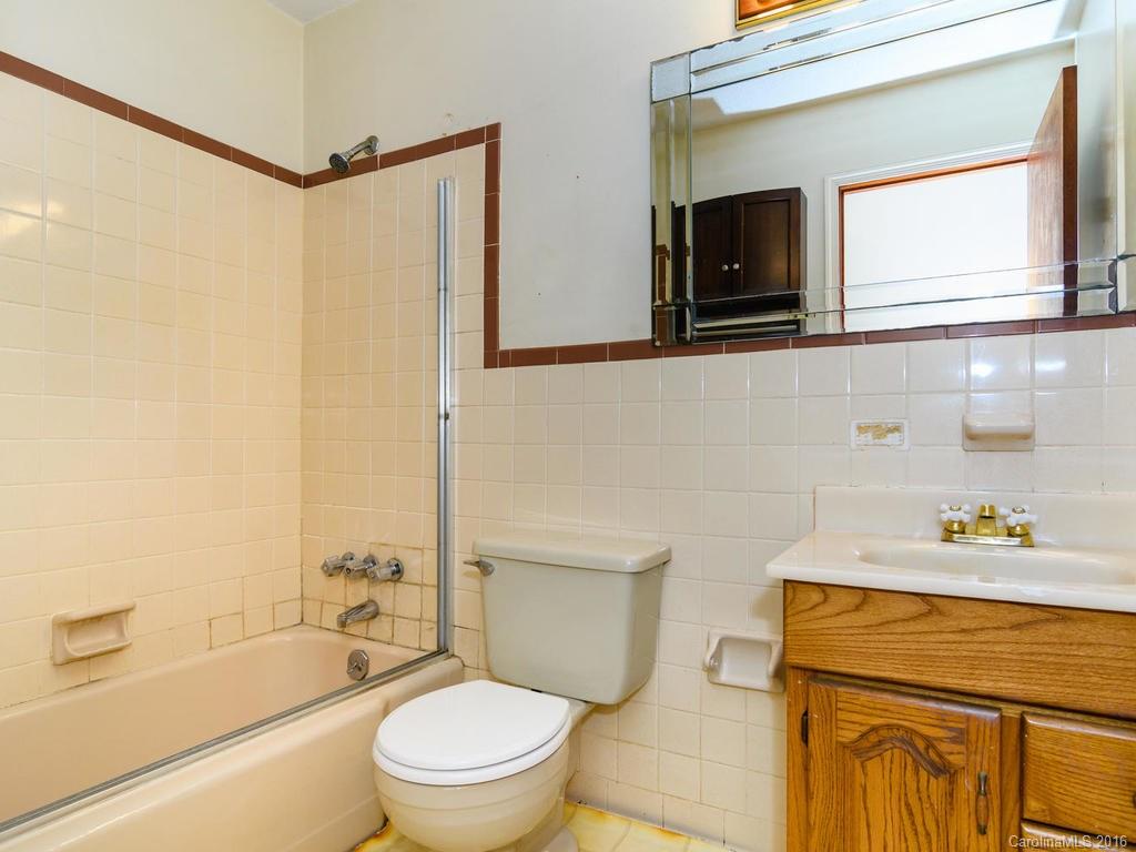 156 Homestead Road Candler, NC 28715 - Photo 16 of 24 Gallery Image 16