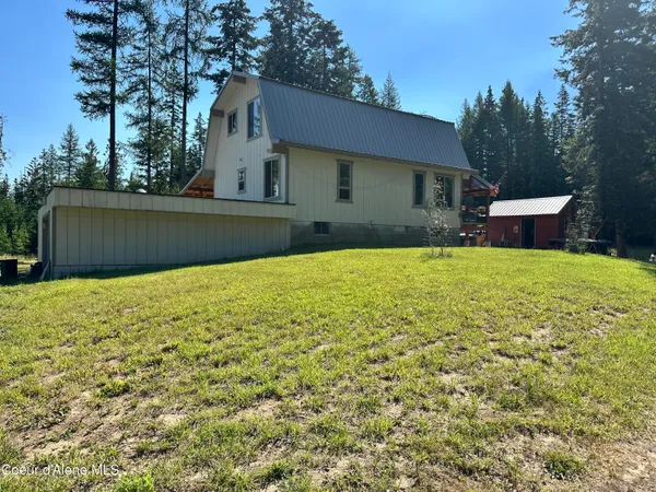 $539,000 | 77091 State Highway 3, St. Maries, ID 83861
