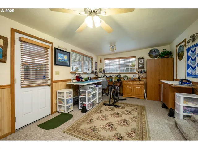 a view of a kitchen and dining room
