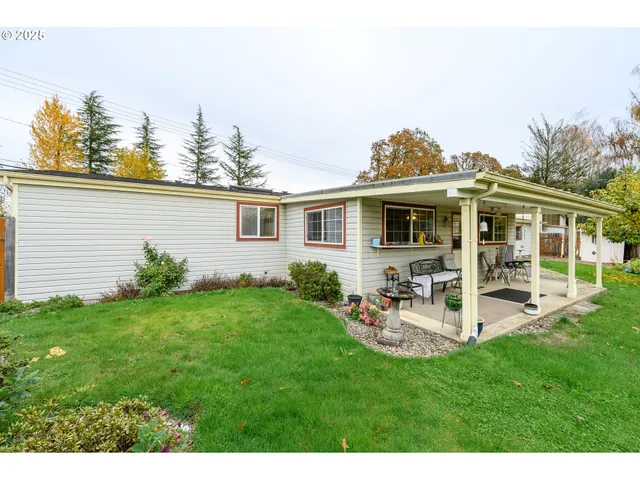 $495,000 | 1412 Northwest Wallace Road, McMinnville, OR 97128