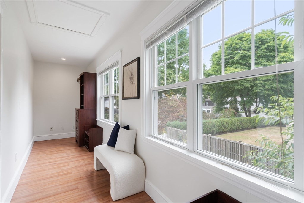 554 Waverley Oaks Road Waltham, MA 02452 - Photo 12 of 24 Gallery Image 12