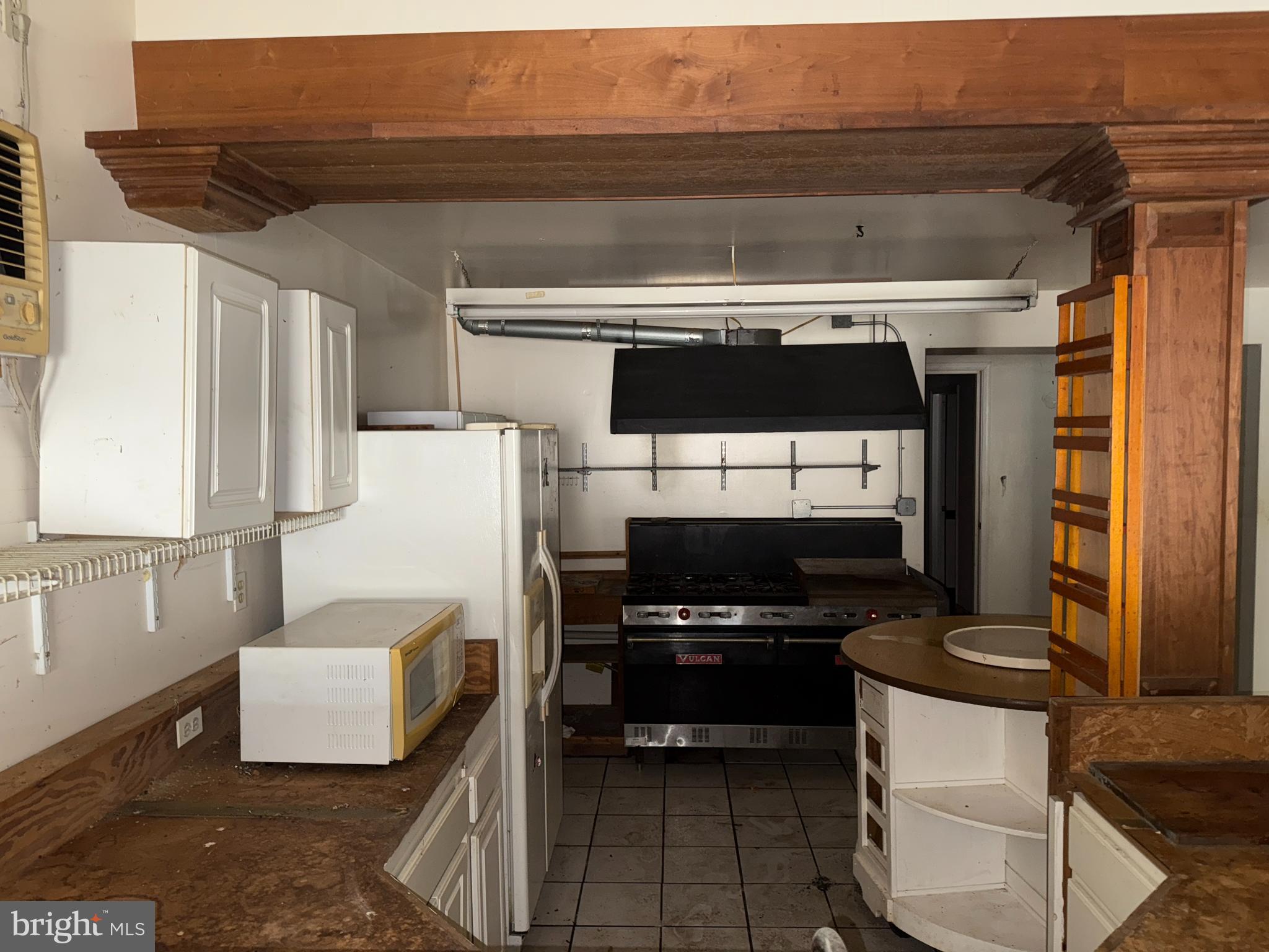 10631 Jones Road Kingsville, MD 21087 - Photo 7 of 29