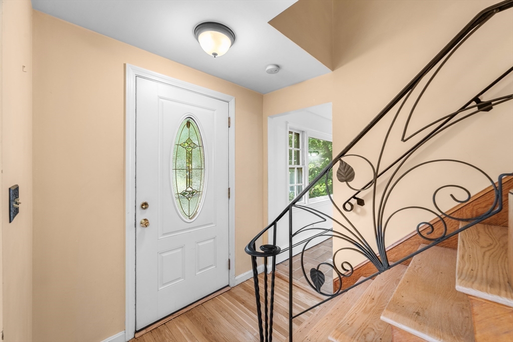 55 Dibble Road Lynn, MA 01904 - Photo 7 of 35