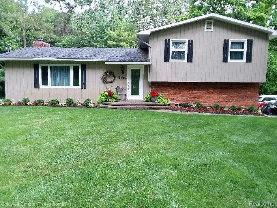 7440 Dilley Road Davisburg, MI 48350 - Photo 3 of 45 Front.jpg