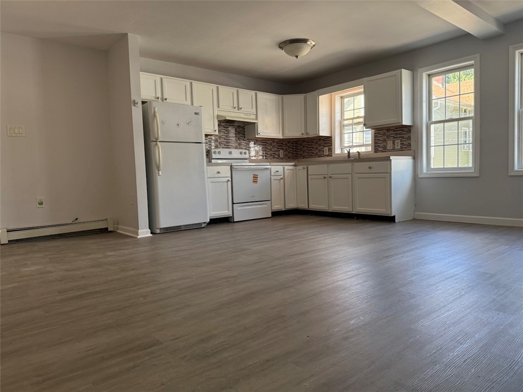 30 Rosedale Street Providence, RI 02909 - Photo 7 of 26