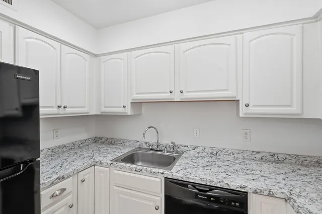 $215,000 | 4958 Edmondson Pike, Unit B9, Nashville, TN 37211