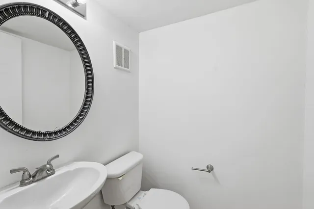 $215,000 | 4958 Edmondson Pike, Unit B9, Nashville, TN 37211