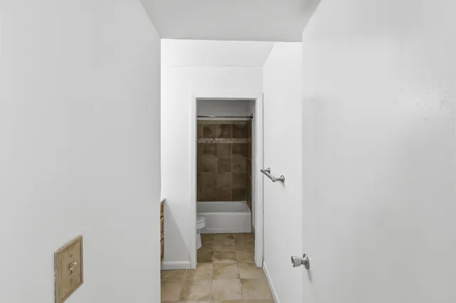 $215,000 | 4958 Edmondson Pike, Unit B9, Nashville, TN 37211