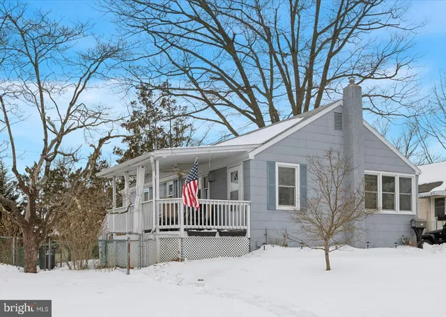 $395,000 | 406 West Anderson Avenue, Phoenixville, PA 19460