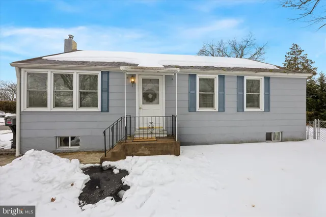 $395,000 | 406 West Anderson Avenue, Phoenixville, PA 19460