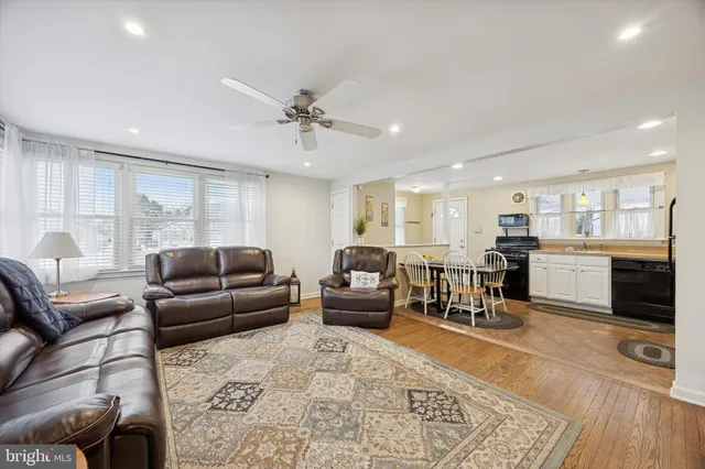 $395,000 | 406 West Anderson Avenue, Phoenixville, PA 19460