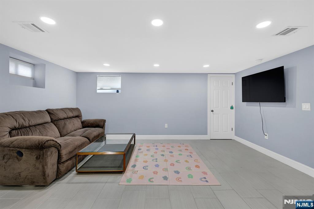 426 Union Avenue Rutherford, NJ 07070 - Photo 36 of 45