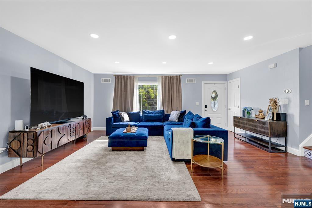 426 Union Avenue Rutherford, NJ 07070 - Photo 7 of 45