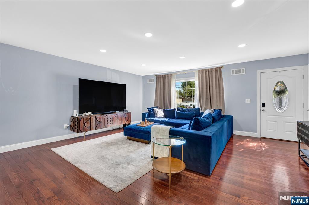 426 Union Avenue Rutherford, NJ 07070 - Photo 9 of 45
