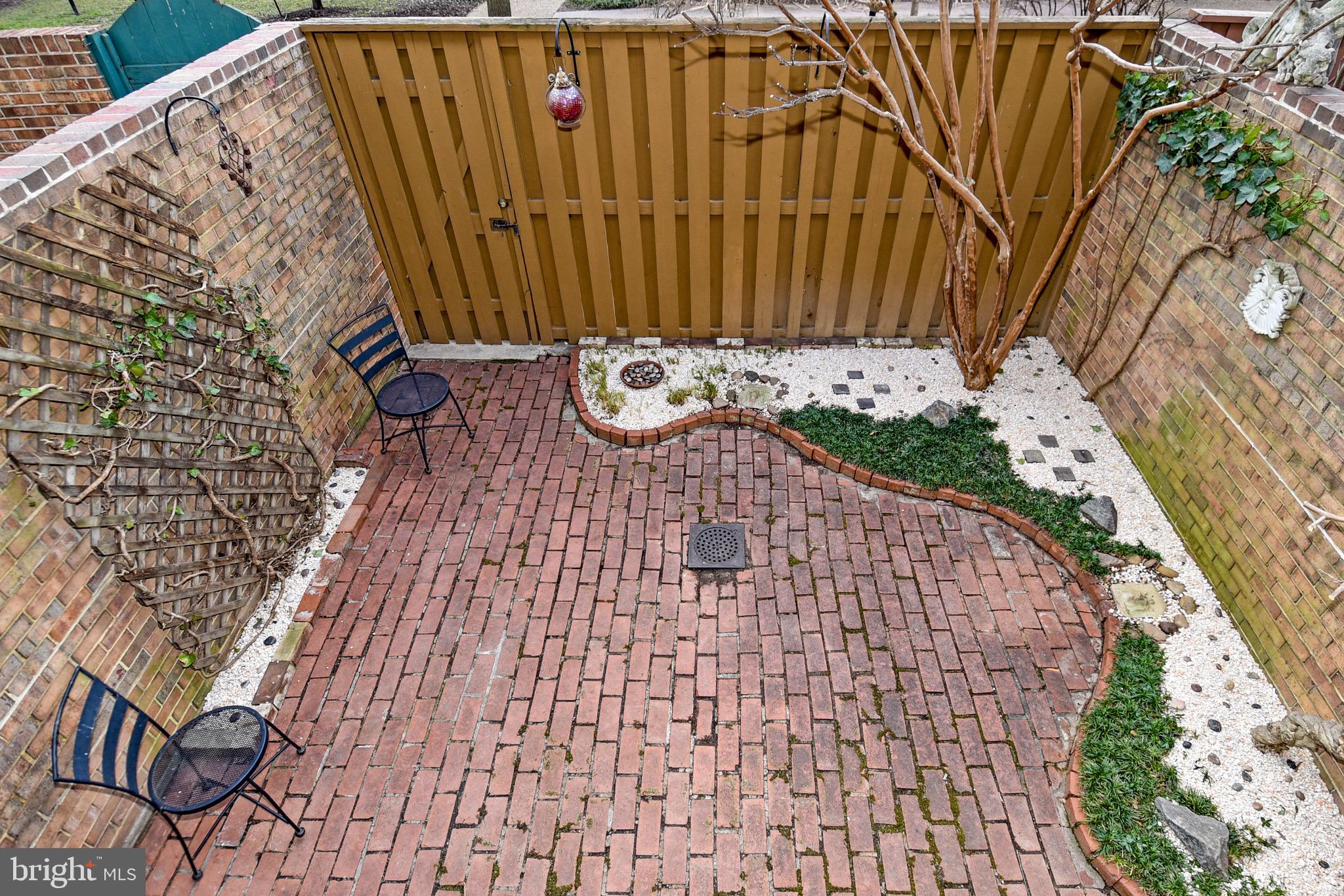 616 G Street Southwest Washington, DC 20024 - Photo 17 of 62 Patio