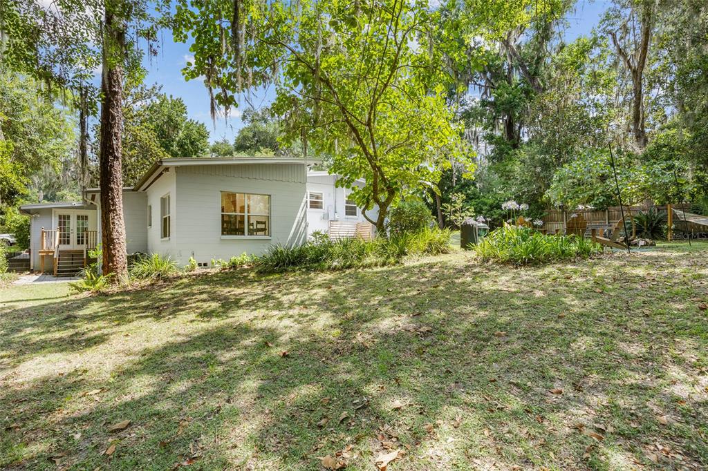 2035 Northwest 12th Road Gainesville, FL 32605 - Photo 34 of 38 Gallery Image 34