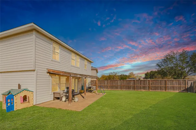 $300,000 | 20803 Banyan Crest Lane, Katy, TX 77449