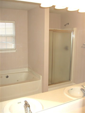 101 Pinetree Road, Unit LAKE HARTWELL Townville, SC 29689 - Photo 8 of 18 Gallery Image 8