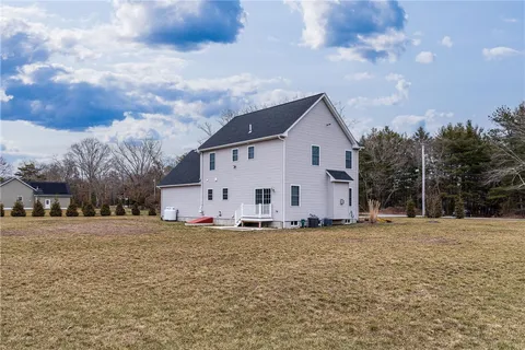 $798,000 | 43 Kenyon Hill Trail, Richmond, RI 02898