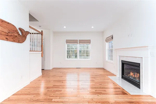 $798,000 | 43 Kenyon Hill Trail, Richmond, RI 02898
