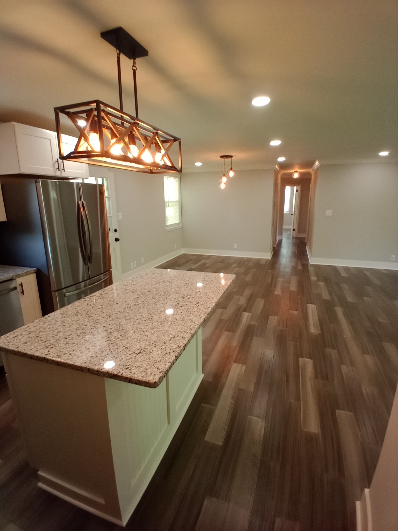 202 Shiloh Road Clarksville, TN 37042 - Photo 3 of 26 Gallery Image 3