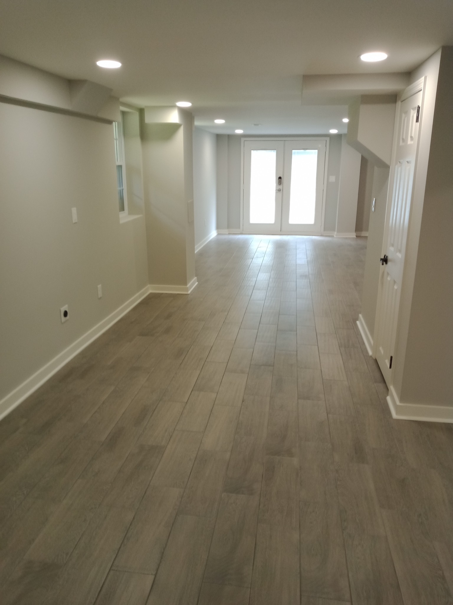 202 Shiloh Road Clarksville, TN 37042 - Photo 8 of 26 Gallery Image 8