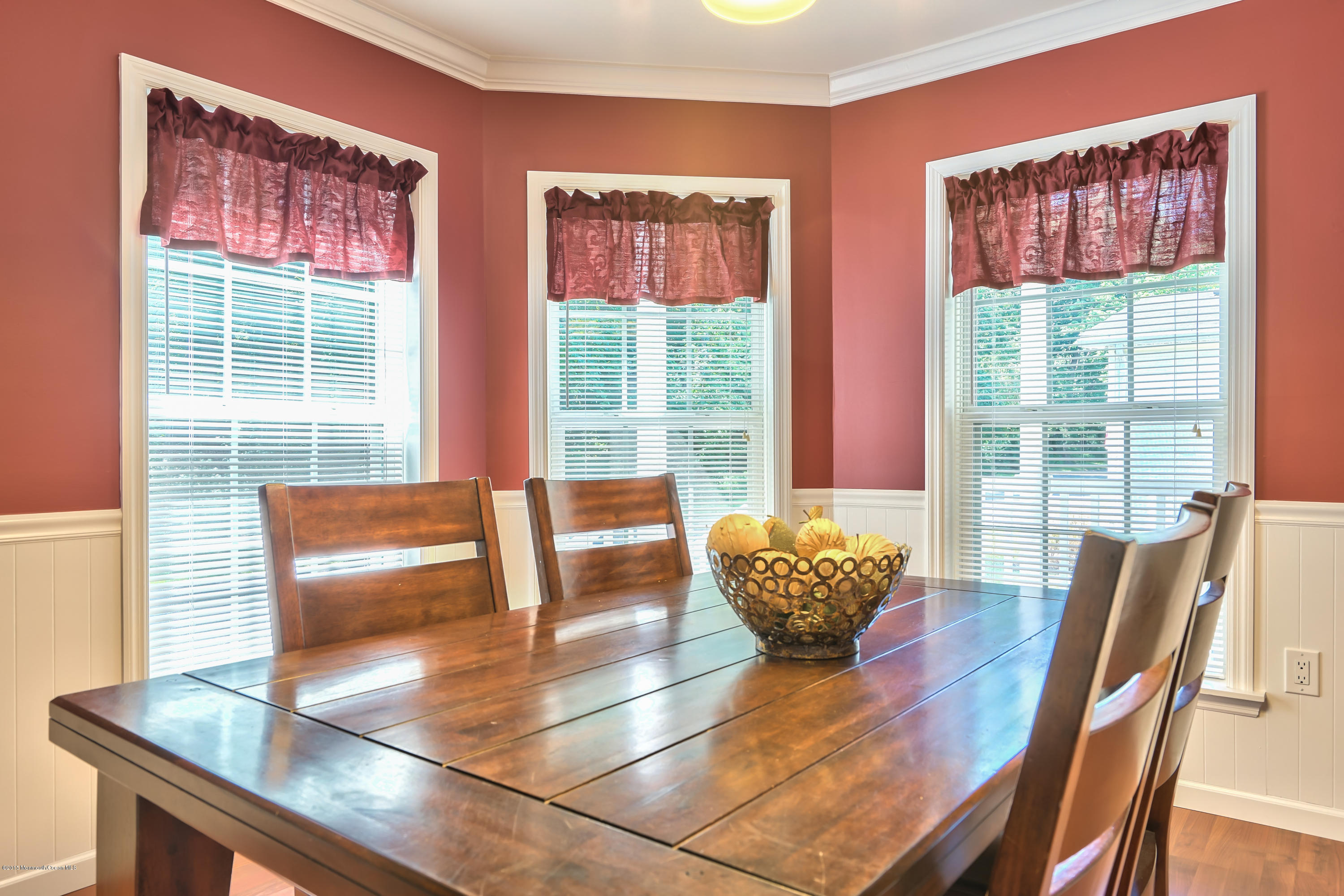 13 Village Road Morganville, NJ 07751 - Photo 18 of 30 13 Village Rd Marlboro-print-034-31-Dini