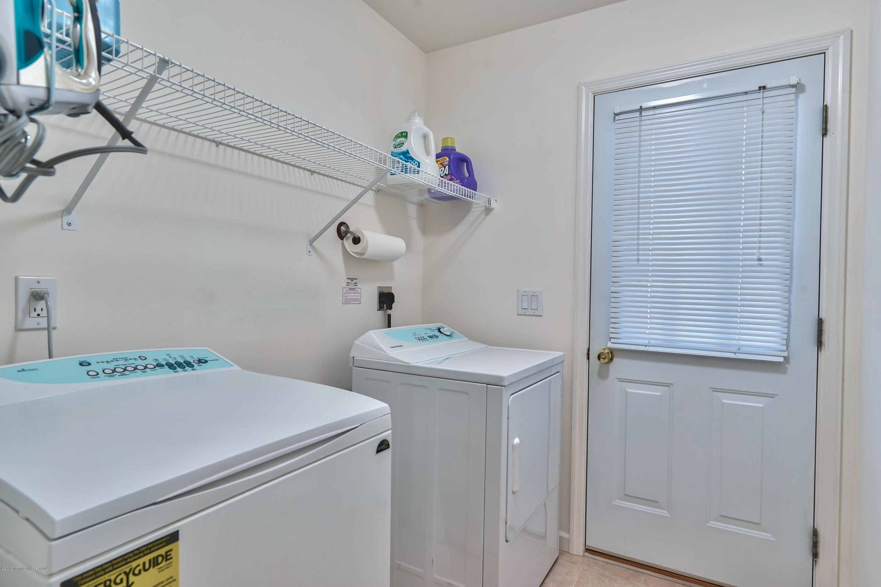 13 Village Road Morganville, NJ 07751 - Photo 27 of 30 13 Village Rd Marlboro-print-049-37-Laun