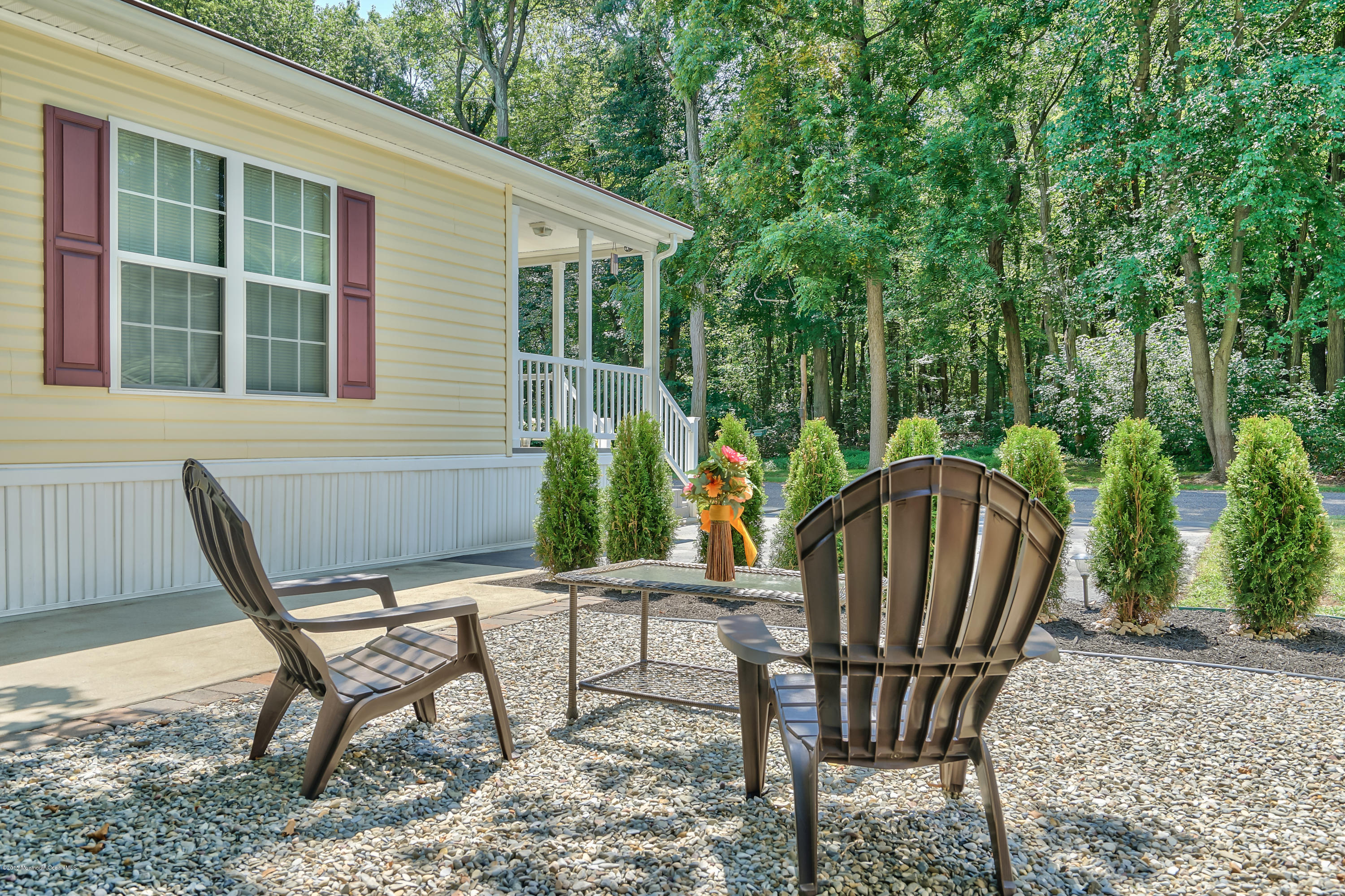 13 Village Road Morganville, NJ 07751 - Photo 29 of 30 13 Village Rd Marlboro-print-052-22-Yard