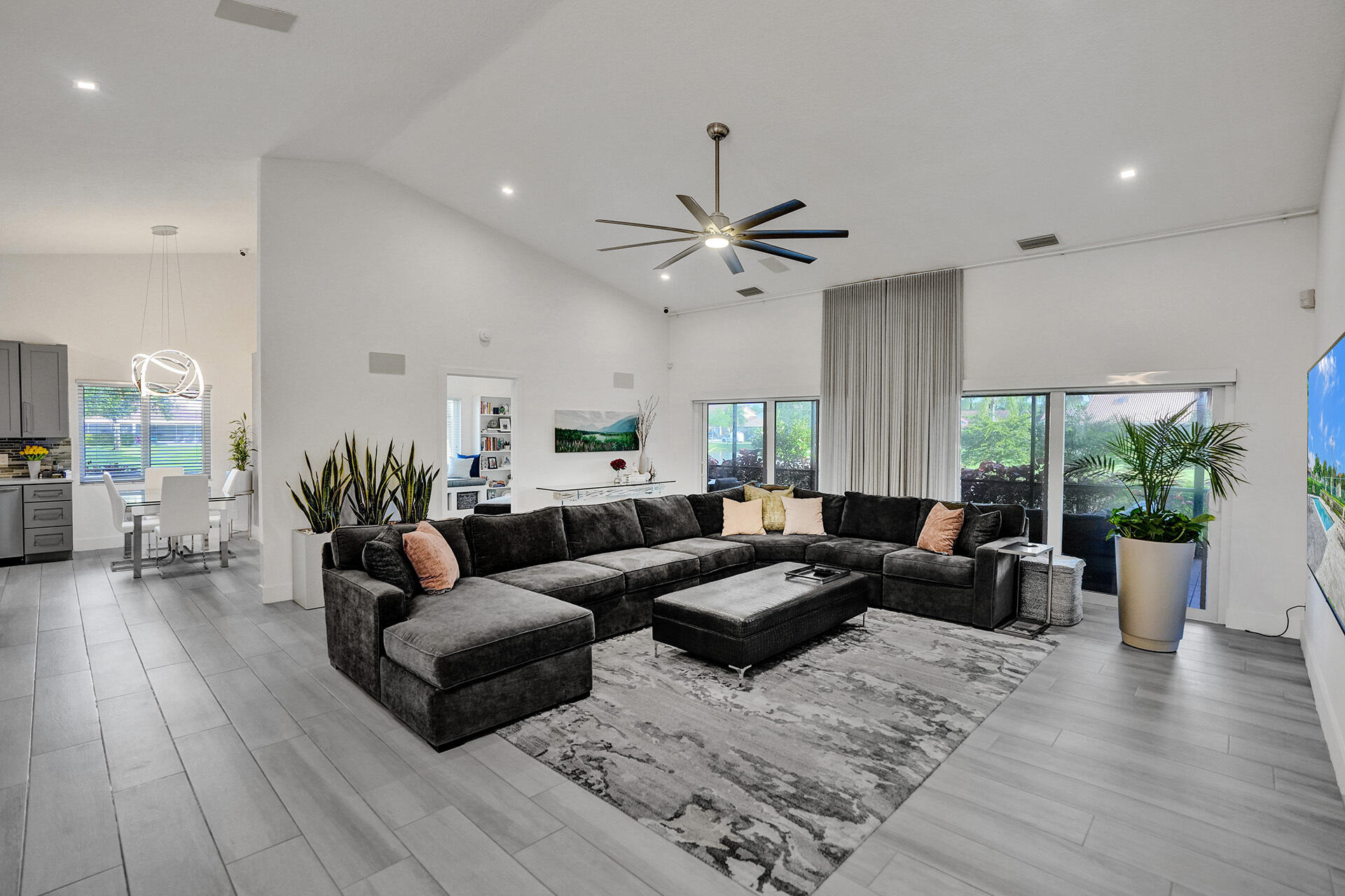 8675 Eagle Run Drive Boca Raton, FL 33434 - Photo 19 of 71 DSC08023