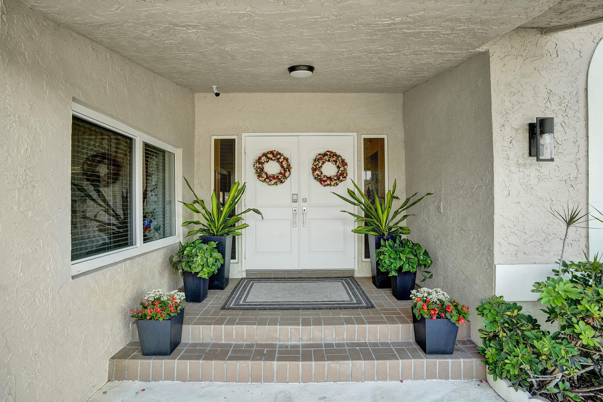 8675 Eagle Run Drive Boca Raton, FL 33434 - Photo 2 of 71 DSC08008