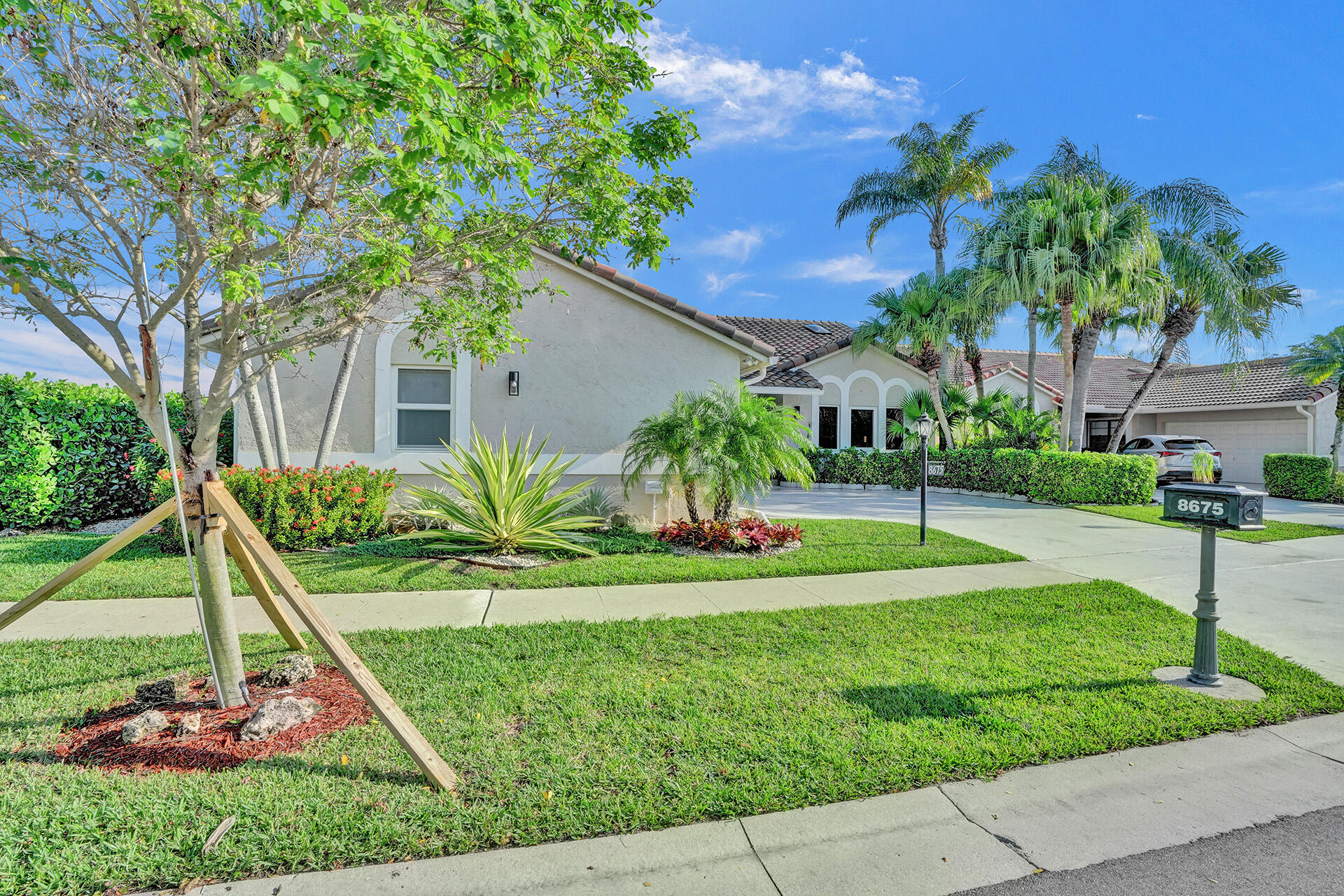 8675 Eagle Run Drive Boca Raton, FL 33434 - Photo 3 of 71 DSC07993