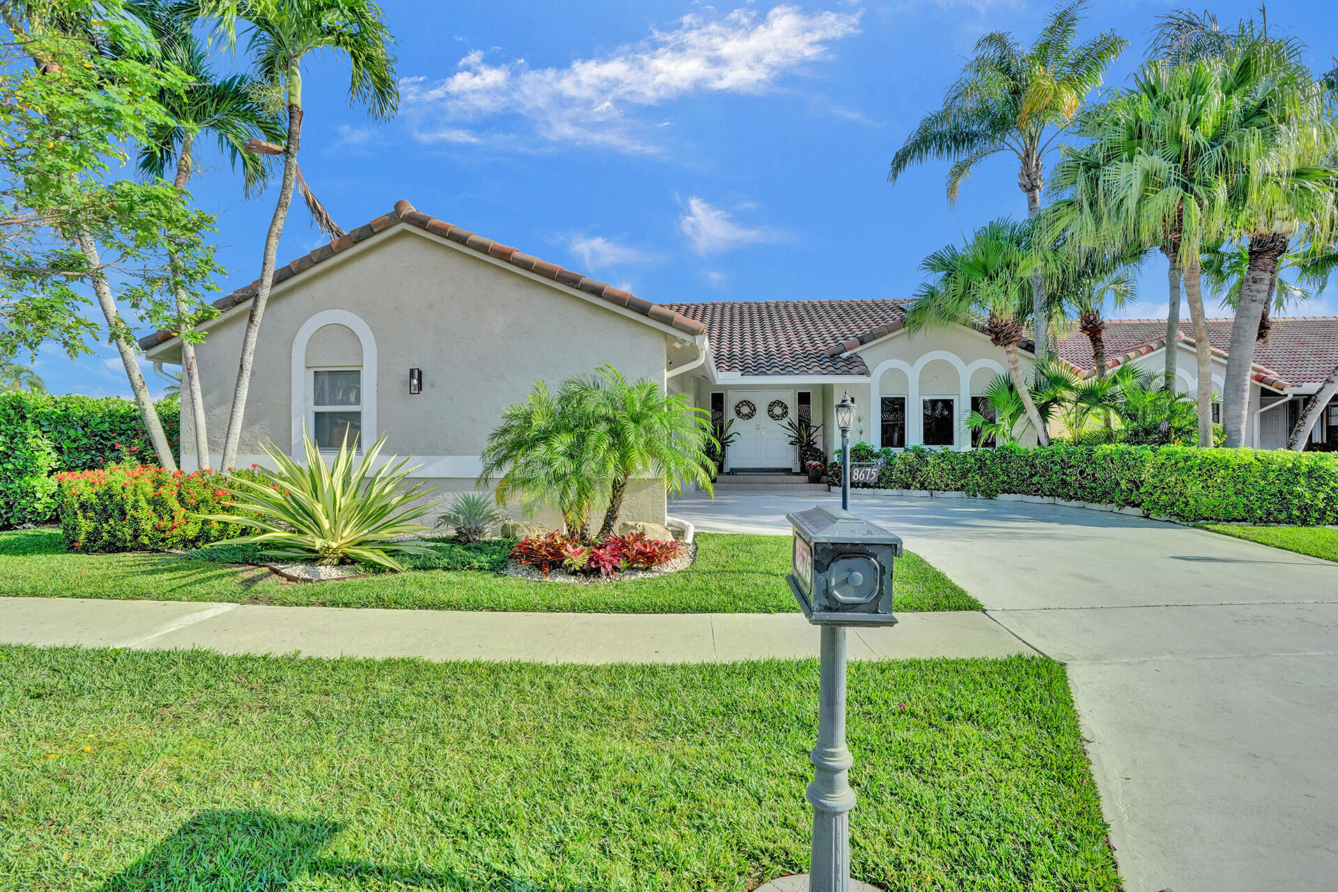 8675 Eagle Run Drive Boca Raton, FL 33434 - Photo 6 of 71 DSC07996
