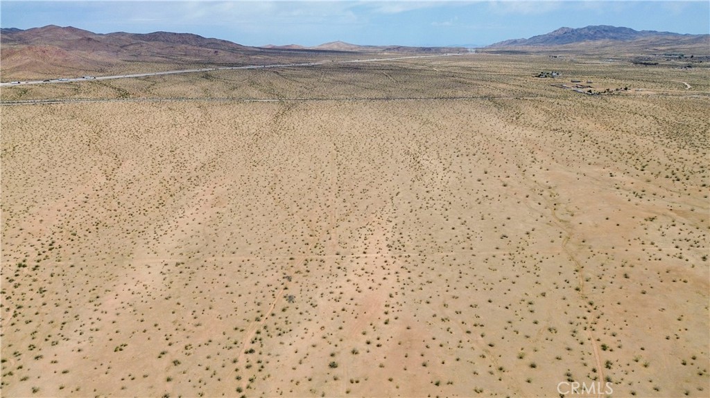 2 Cordova Road Apple Valley, CA 92307 - Photo 3 of 6 a view of lake and mountain