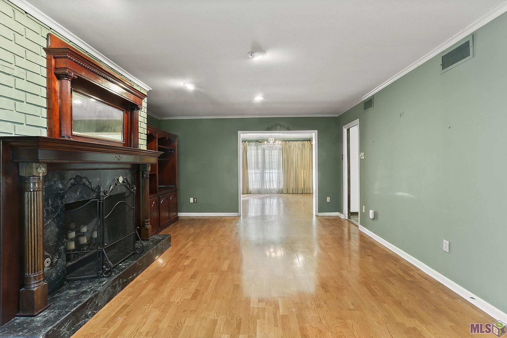 1139 East Riveroaks Drive Baton Rouge, LA 70815 - Photo 3 of 15