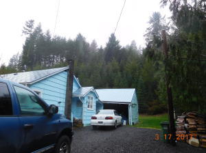 37430 Upper Nestucca Road Beaver, OR 97108 - Photo 2 of 20 Single Car Garage
