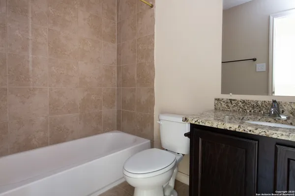 $1,595 | 6615 Arancione Avenue, Unit 103, San Antonio, TX 78233