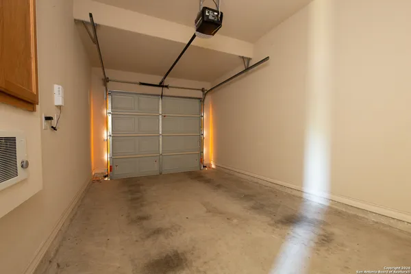 $1,595 | 6615 Arancione Avenue, Unit 103, San Antonio, TX 78233