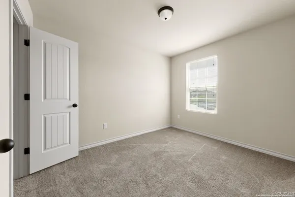 $1,595 | 6615 Arancione Avenue, Unit 103, San Antonio, TX 78233
