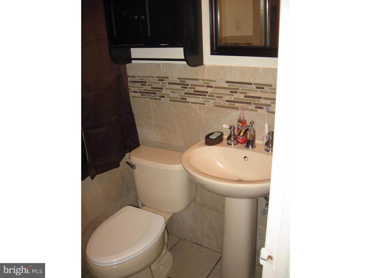 1410 Powell Road Brookhaven, PA 19015 - Photo 14 of 24
