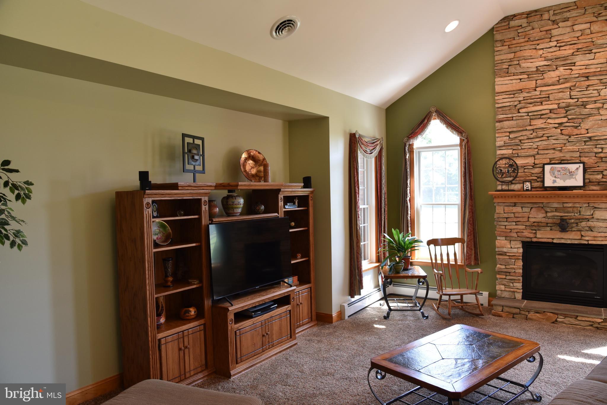 1084 Old School Road Quakertown, PA 18951 - Photo 13 of 99
