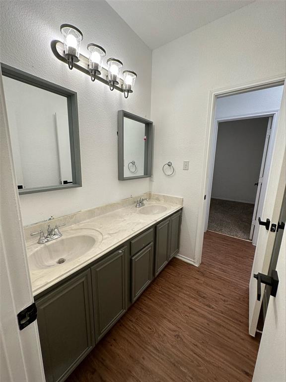 3601 Lasso Road Fort Worth, TX 76262 - Photo 7 of 8