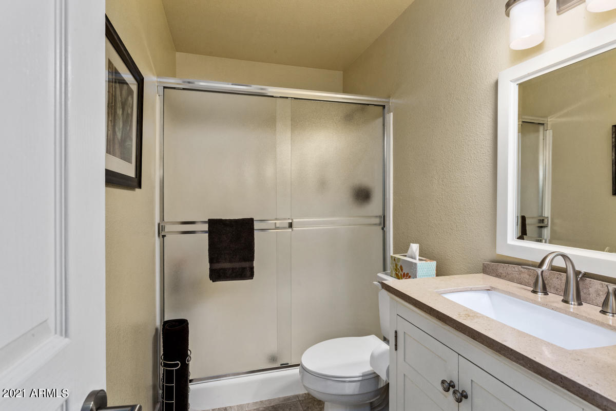 14300 West Bell Road, Unit 147 Surprise, AZ 85374 - Photo 8 of 25 Master Bath