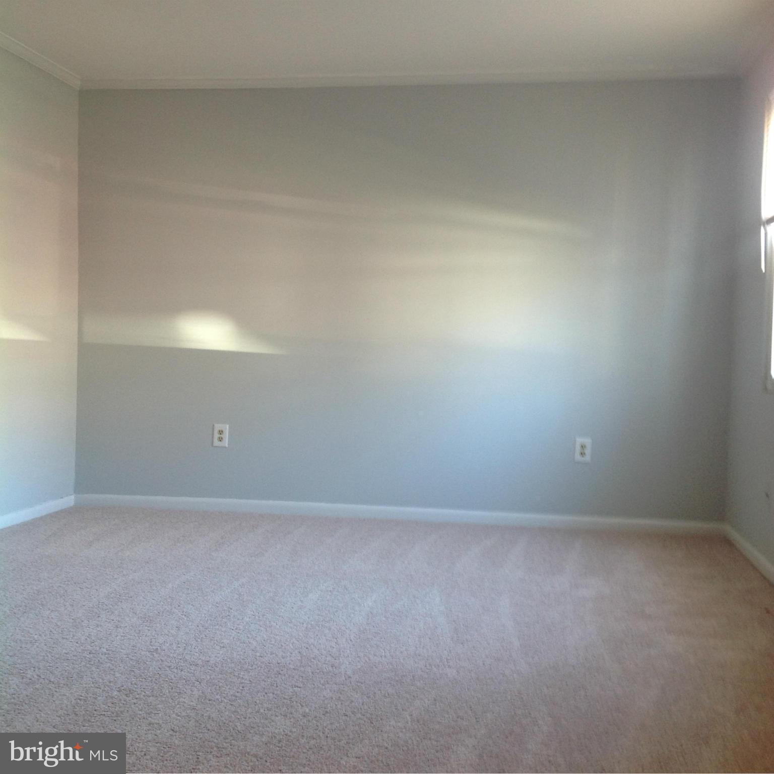 160 Farm Road Aberdeen, MD 21001 - Photo 3 of 28 Living Room