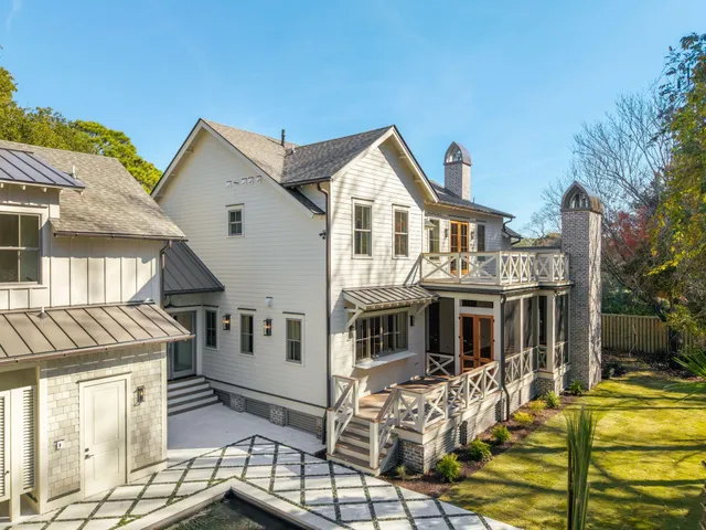 $4,995,700 | 1335 Erckmann Drive, Mount Pleasant, SC 29464