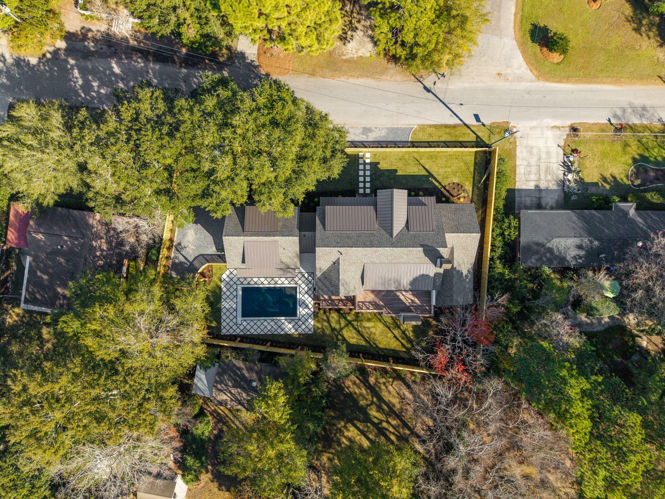 1335 Erckmann Drive Mount Pleasant, SC 29464 - Photo 100 of 100 1335ErckmannDr-KeenEyeMarketing-106